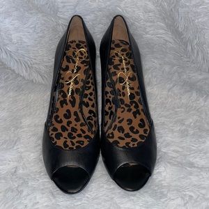 Brand new Jessica Simpson black peep toe heels!